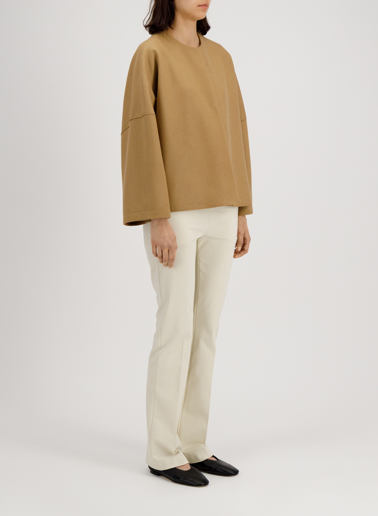women collarless cape blend tan - Image 2